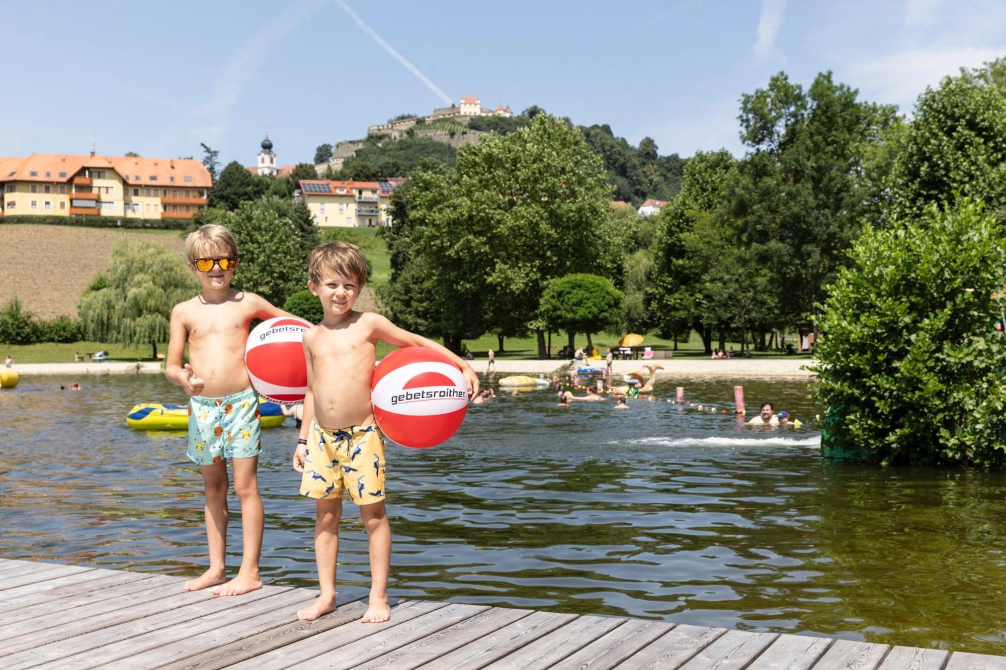Camping Resort Riegersburg Zewnętrze zdjęcie